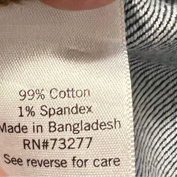 Sonoma Women’s Jean Jacket - Stone washed size 2X - Picture 8 of 8